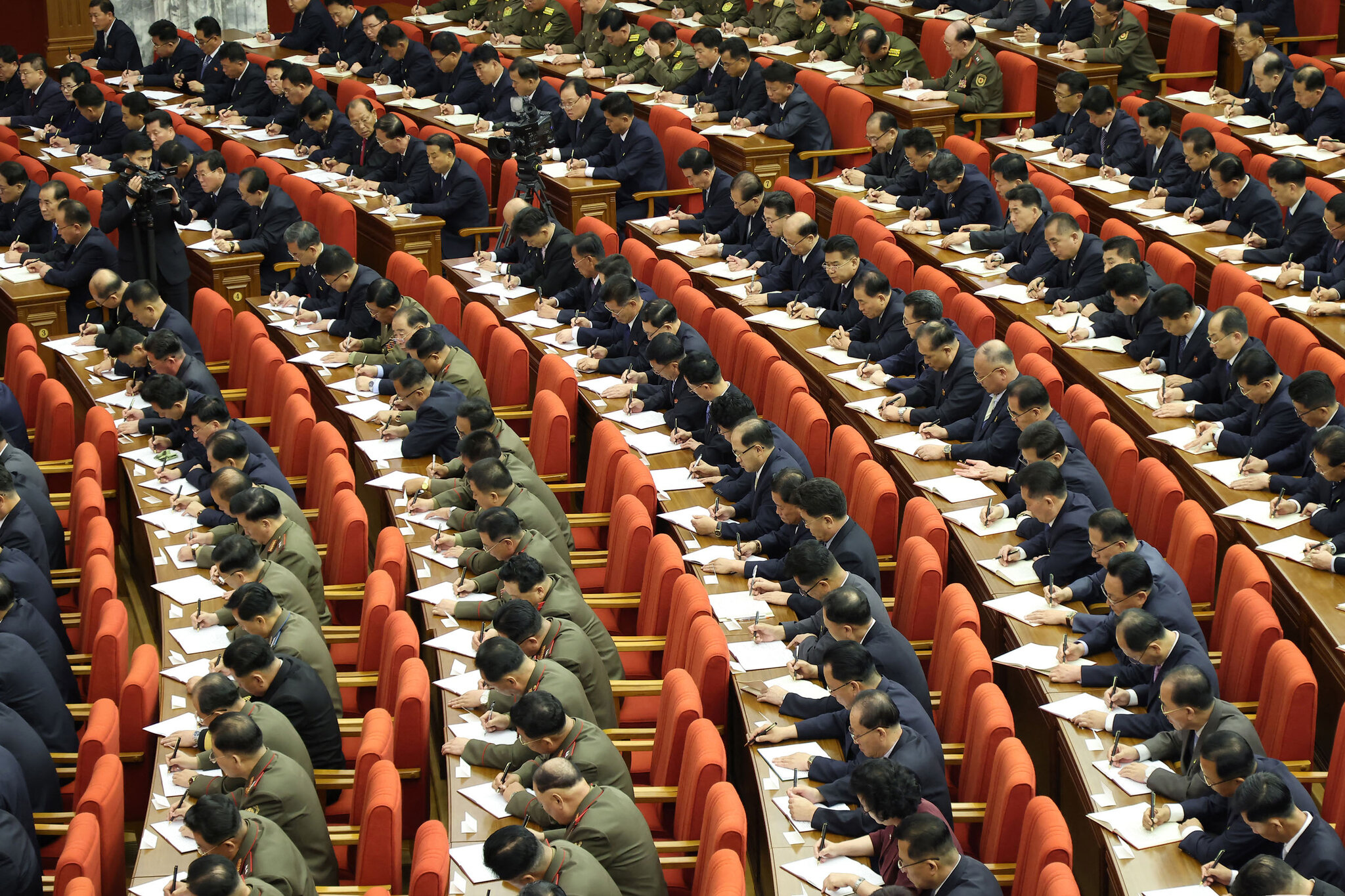 North Korea’s New Must-Have Accessory: The Kim Jong-un Pin