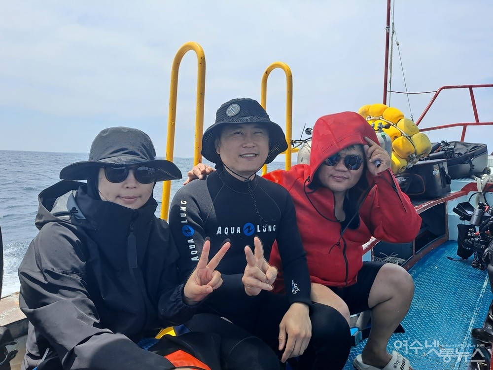 천혜의 비경, 혼자 보기 아깝다는 이 섬은 어디?