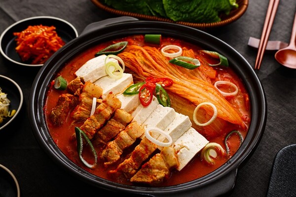따띠삼겹, 따띠 김치찌개 팝업스토어 론칭...따뜻한 나눔 실천 나서