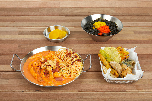 달토끼의 떡볶이 흡입구역, 겨울 맞이 신메뉴 씨앗호떡, 고기속깻잎튀김 출시
