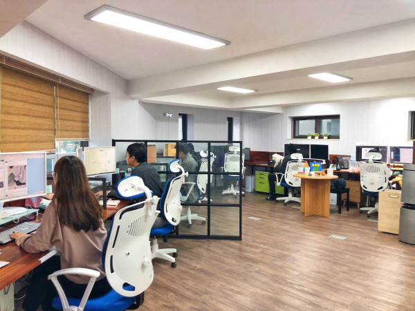 미궁365, 주4일 근무제 시범도입