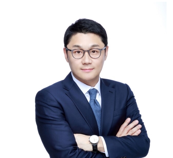 상상인, CB 장사로 쫓겨날 판…유준원 회장 몰락 신호탄?