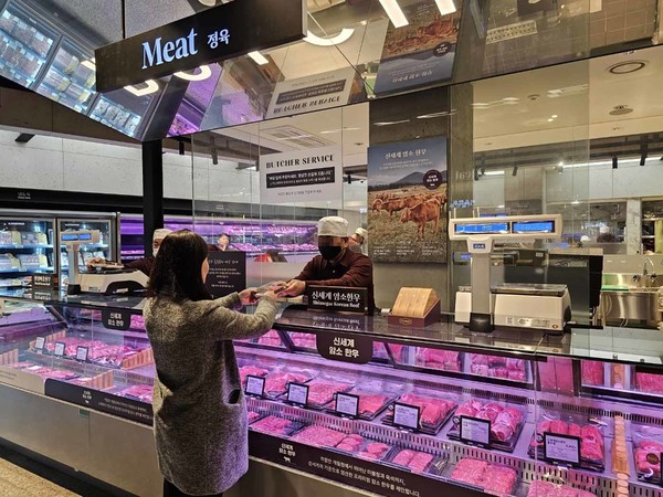신세계푸드마켓 도곡점, 백화점 식품관 재탄생…강남 입맛 잡는다