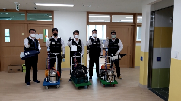 하남시 감일동 주민, 유치원 방역소독 봉사로 재능기부 실천