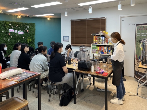 안성시 청소년휴카페, 관내 청소년 대상 바리스타 체험 과정 진행