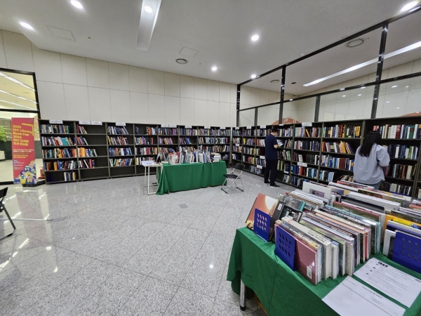 인천글로벌캠퍼스운영재단, 입주대학 지원 위해 도서 전시회 추진