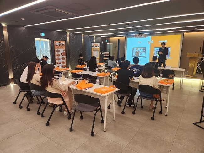 기영에프앤비 기영이숯불두마리치킨, 8월 창업설명회 접수 마감 임박