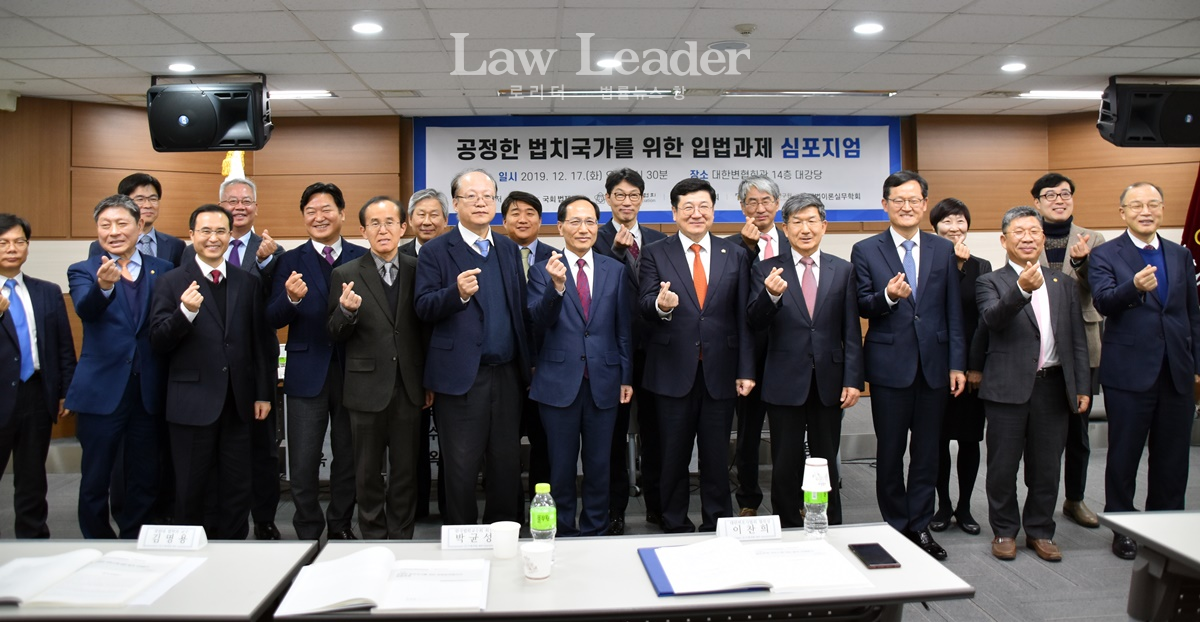 답답한 이찬희 변협회장 국회, 세무사법ㆍ법무사법…입법작용 너무 부실 왜?