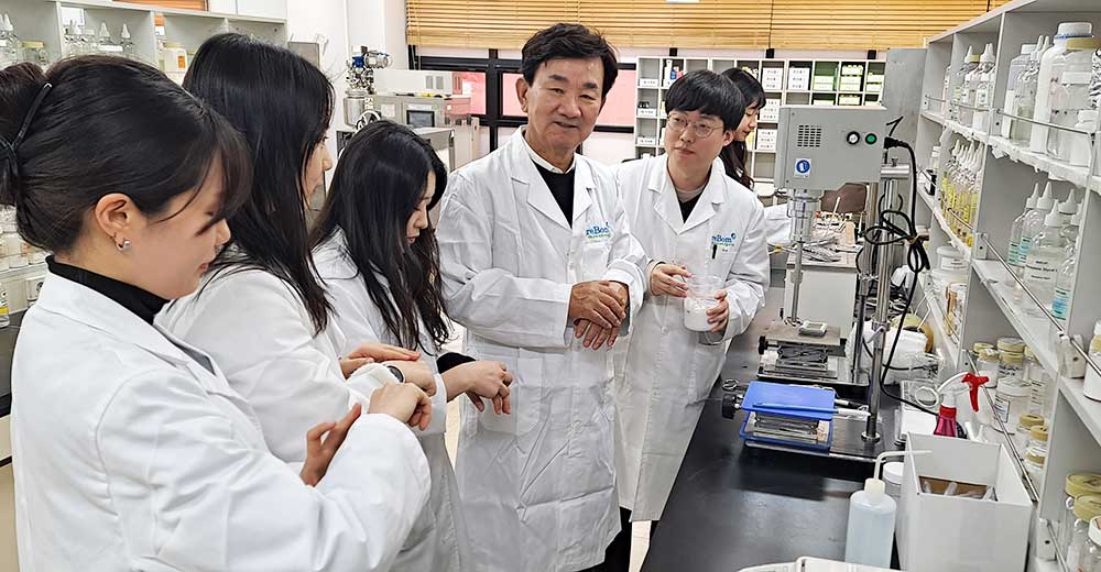 리봄화장품, 신제품개발로 불경기 이겨낸다