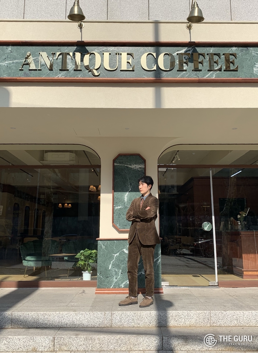 앤티크커피, MZ 핫플 연남동 디저트 카페 오픈