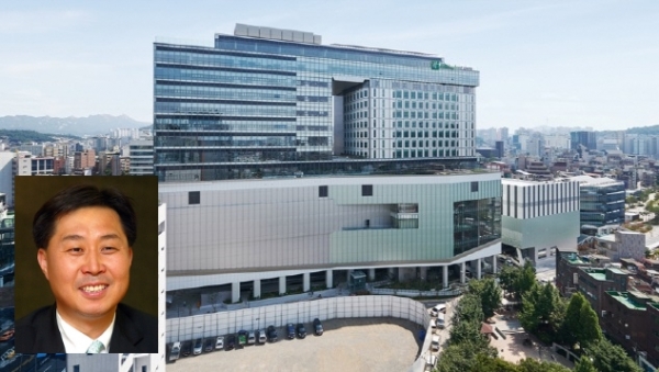안용찬 애경산업  전 대표, 가습기 살균제 1심 무죄 판결에 안도...피해자들 끝까지 간다