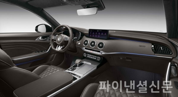기아차, 페이스리프트 스팅어 마이스터 내외장 디자인 공개