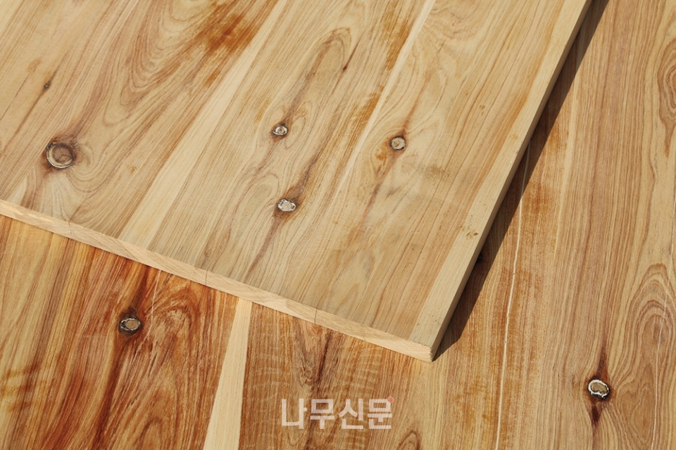 청림목재후로링, 싸이프러스 집성판재