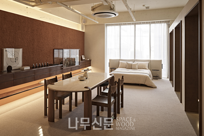슬리피지, 이스턴에디션 3호점 호텔 같은 내집
