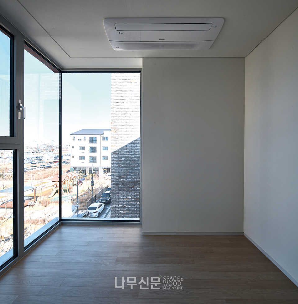 같은 듯 다른 모습, 평택 플랫하우스