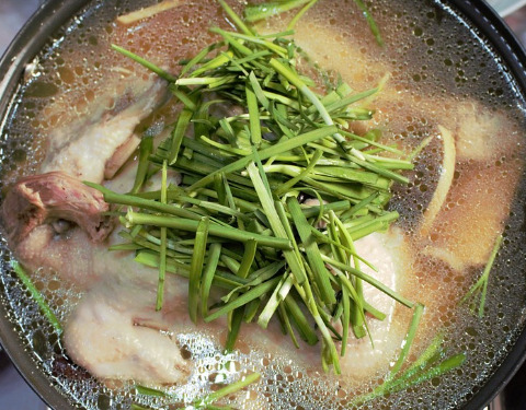 생방송 투데이 닭한마리 맛집 소개…오늘 어떤 맛집이?