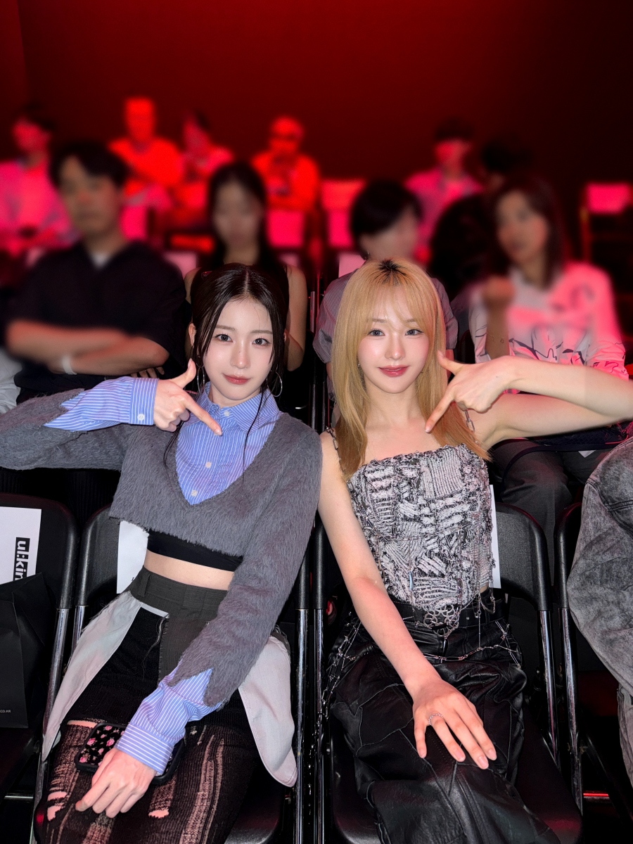 우아(WOOAH) 나나X우연, 서울패션위크 빛낸 비주얼 센터