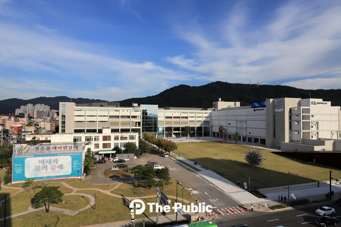 청주한국공예관, ‘이야기가 있는 유리 공방’수강생 모집