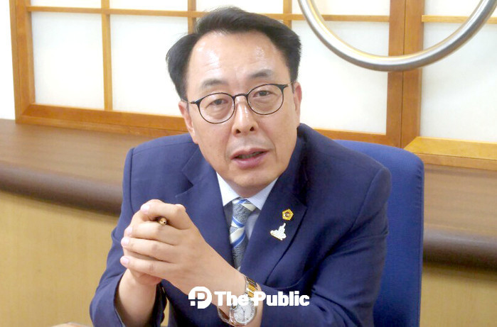 [인터뷰]서울시의회 의장 후보 최웅식 시의원 “함께 나누고, 함께 소통하고, 함께 이뤄가는 세상 만들 것”