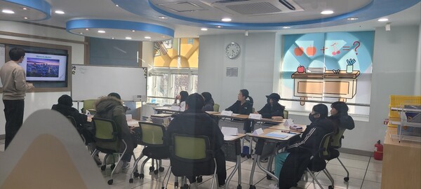 충청북도국제교육원 세계시민교육부 점프업 English 과정 운영