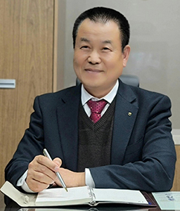 위기의 협동조합 판매사업만이 살 길 - 진주원예농협 공판장·하나로마트