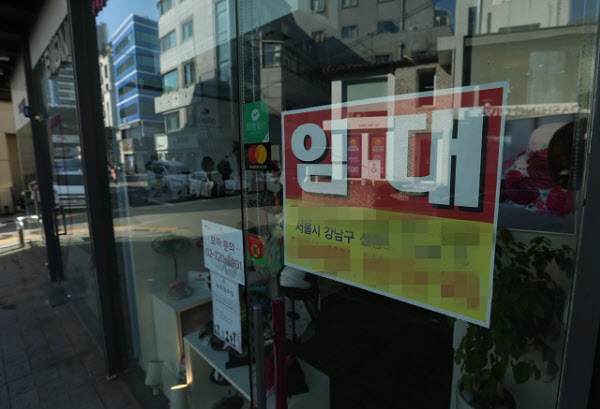 빈 오피스·상가, 민간임대주택으로 전환하면 규제 완화