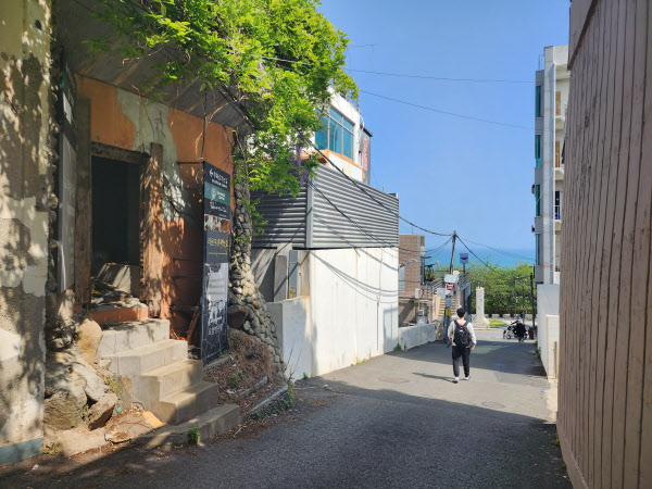 망설일 이유가 없죠 엘시티급 바다뷰, 가격은 반의반…달맞이길 각광