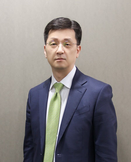룸살롱 마담에 페라리 선물 논란 대우산업개발, 기업회생 신청