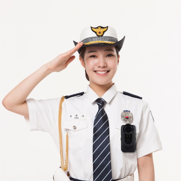 큐필드 헬프캠, 경찰 바디캠의 새로운 지평 개척