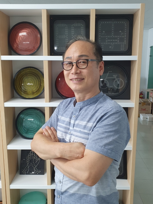 교통 안전물·신호등 산업 기술 허브 역할 에스티엘(STL)