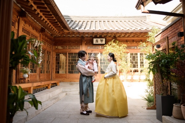 서울 한옥 스튜디오 어반더선옥, 6월 예약 추가 편성 진행