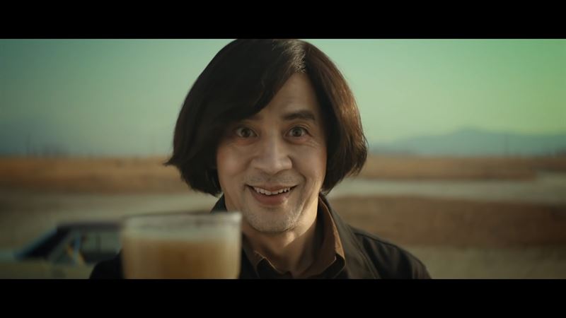 바른치킨 맛으로 바르뎀 - 패러디만 남고 치킨은 어디에?