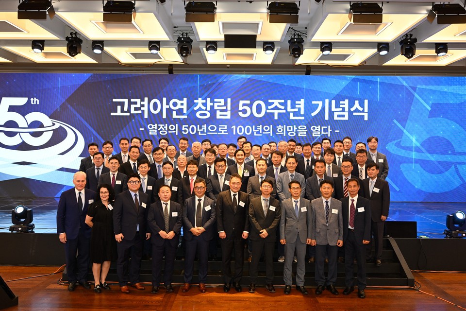 최윤범 고려아연 회장 세계 제일 비철금속 제련기업 넘어 친환경 에너지∙소재 기업 도약