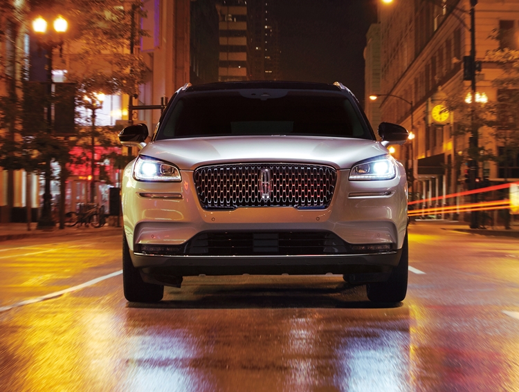 링컨 코세어, 럭셔리 장인이 내놓은 당찬 콤팩트 SUV