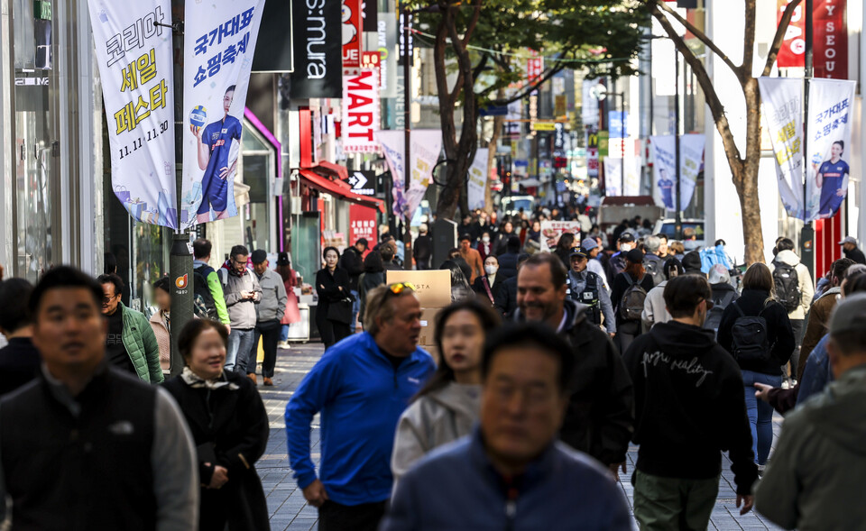 [초점] 명동,강남 등 서울 6대 상권 공실률 코로나이후 첫 10%대로 떨어져