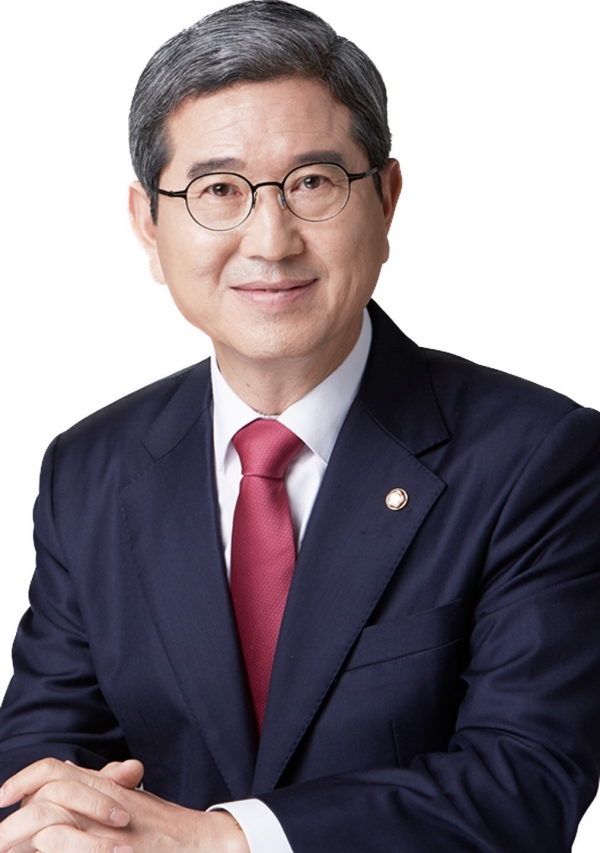 김학용 의원, 종합병원 산부인과 필수 개설 개정안 대표 발의