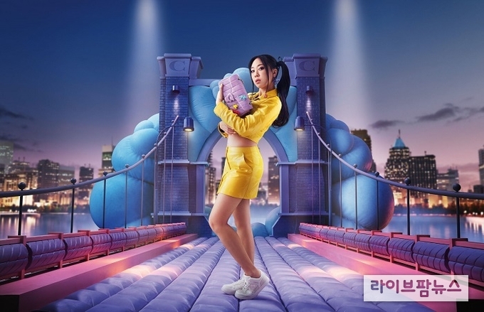 코치, 글로벌 앰버서더 이영지와 함께한 ‘파인드 유어 커리지’ 캠페인
