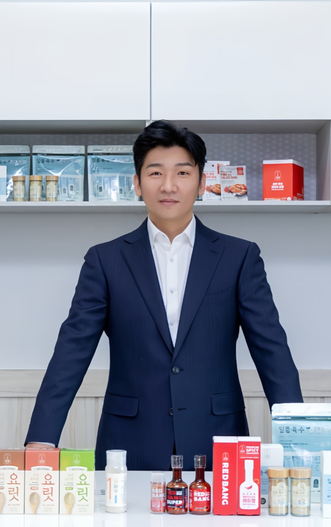 유학파 출신 아들이 이어가는 K-푸드의 혁신