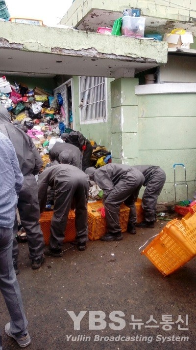 대구 수성구, 저장강박 의심가구 대청소 실시