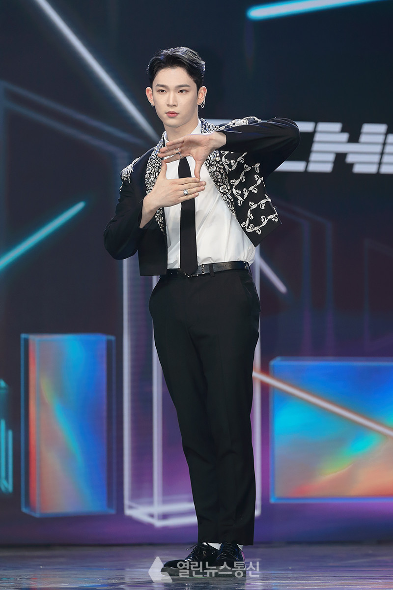 [포토] 원어스 이도, 조각 같은 잘생김