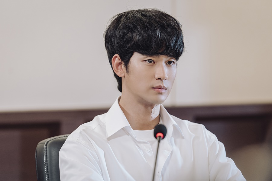 어느 날 김수현을 제지한 차승원...남몰래 보낸 사인은?