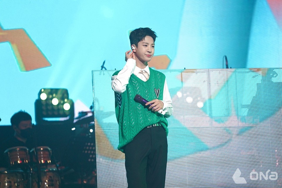 정동원, 첫 전국투어 부산 콘서트 성료!