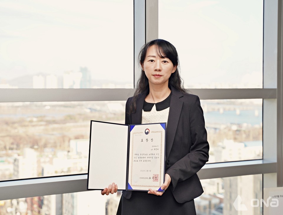롯데제과, 캔햅 수출 확대 공로 인정...식약처장 표창 수상