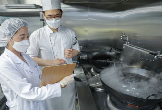 현대그린푸드, 하절기 단체급식 식품위생관리 강화 