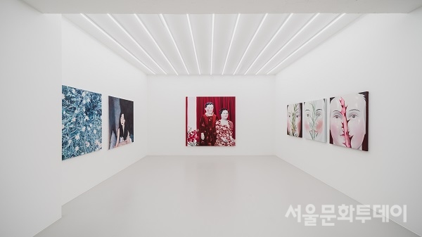 디스위켄드룸, 이목하·최지원의 2인전 《0인칭의 자리》 개최