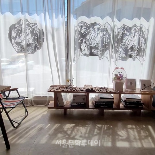 이구하 개인전 《PINATA-Shadow》 개최
