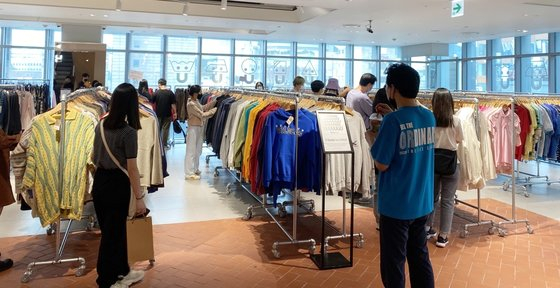 백화점에서도 중고 판다...주고객은 MZ세대