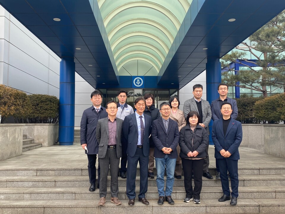 환자단체연합회·환우회 대표 등 종근당 천안 공장·한미약품 R&D센터 방문