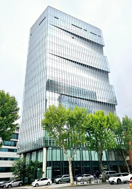 코루파마, 본사 사무실 확장 이전