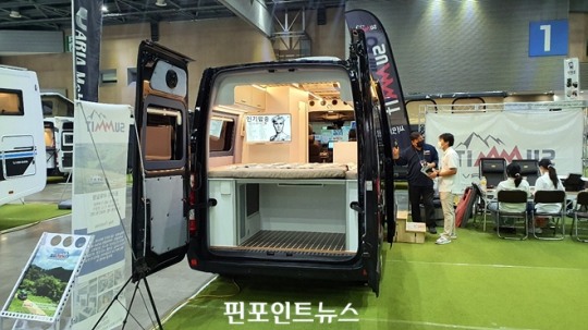 [오토살롱위크2021] 써밋RV, 포리치 등 캠핑카 전시